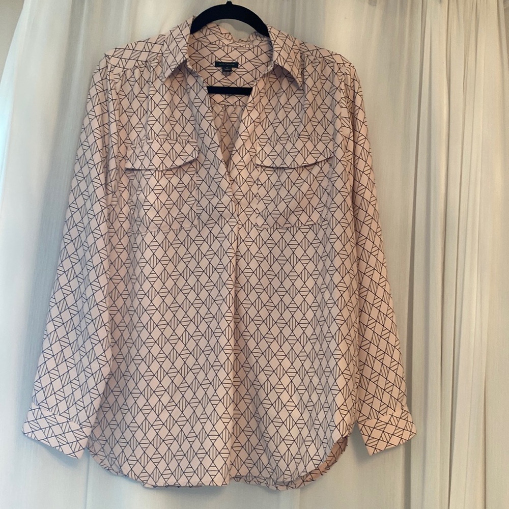 Ann Taylor long sleeve shirt medium